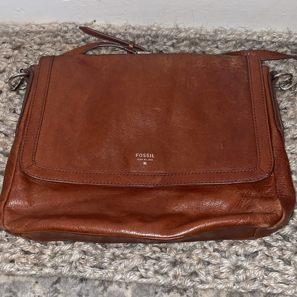 Fossil Cowhide Leather Small-Medium Crossbody bag - Picture 3 of 14